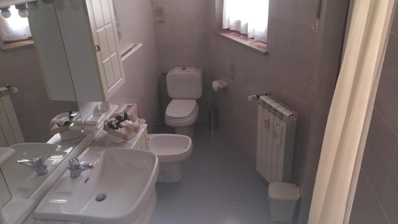 Appartement Casa Lucy à Aoste Extérieur photo